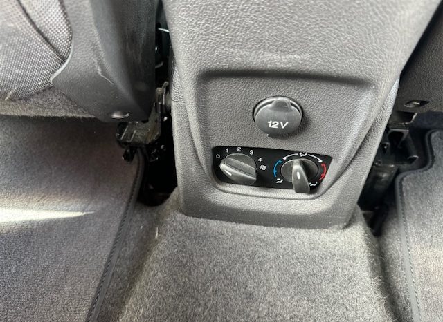 
								2018 FORD TRANSIT CONNECT <BR> B.C. CAR, NO ACCIDENTS full									