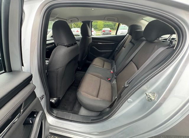 
								2019 MAZDA 3 AWD <BR> ONE OWNER, NO ACCIDENTS full									