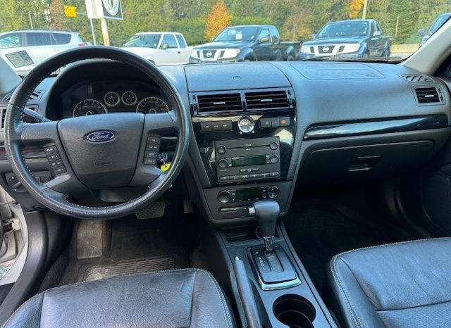 
								2007 FORD FUSION AWD <BR> ONE OWNER, LEATHER full									