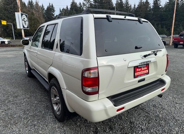 
								2004 NISSAN PATHFINDER <BR> 4X4, LOW KM’s full									