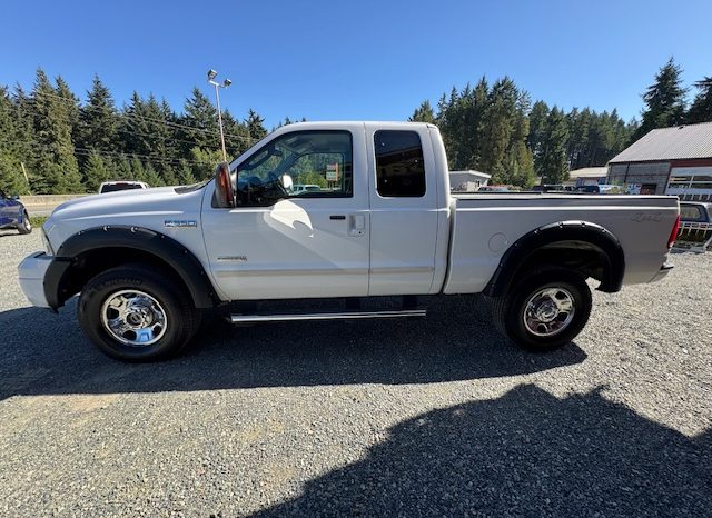 
								2005 FORD F350 XLT 4X4, 6.OL DIESEL, NO ACCIDENTS full									