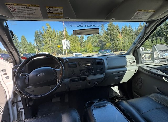 
								2005 FORD F350 XLT 4X4, 6.OL DIESEL, NO ACCIDENTS full									