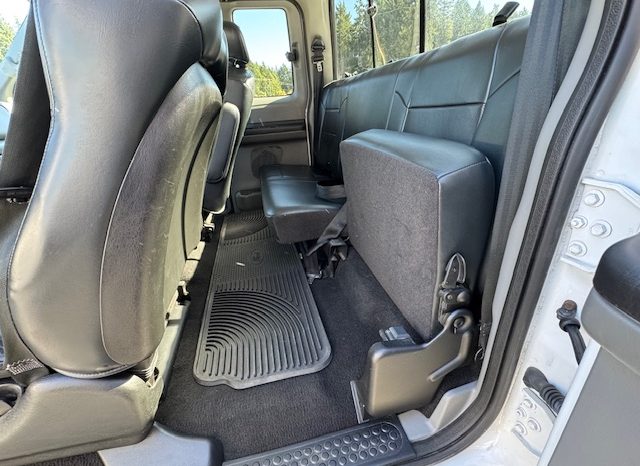 
								2005 FORD F350 XLT 4X4, 6.OL DIESEL, NO ACCIDENTS full									