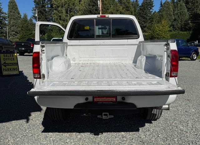 
								2005 FORD F350 XLT 4X4, 6.OL DIESEL, NO ACCIDENTS full									