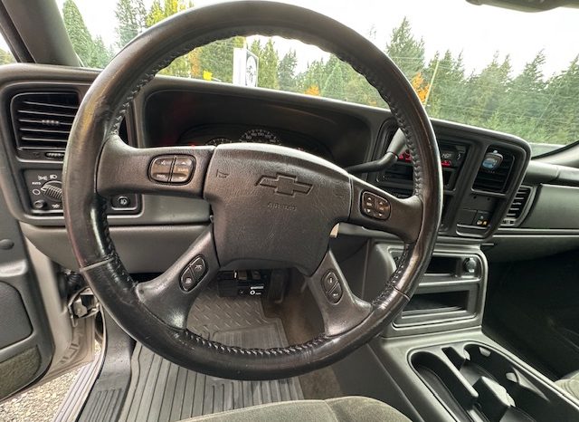
								2005 CHEV 2500HD, RWD, <br> NO ACCIDENTS, BC TRUCK full									