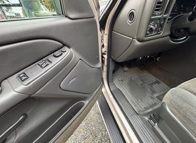 
								2005 CHEV 2500HD, RWD, <br> NO ACCIDENTS, BC TRUCK full									