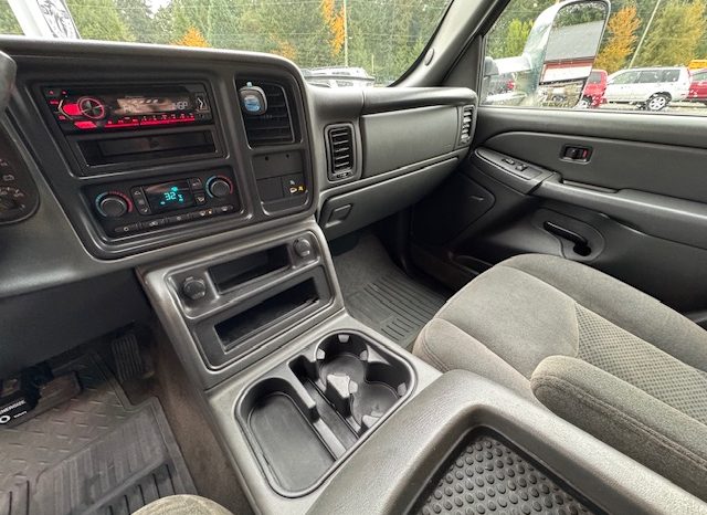 
								2005 CHEV 2500HD, RWD, <br> NO ACCIDENTS, BC TRUCK full									