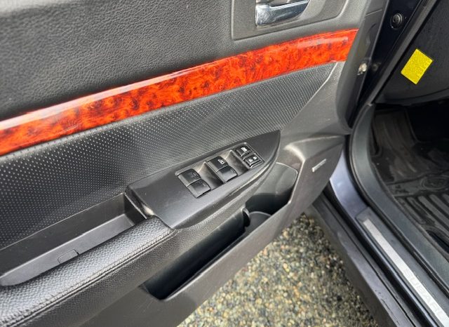 
								2010 SUBARU OUTBACK AWD <br> 2.5 LTD full									