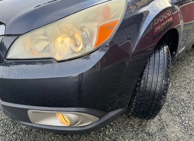 
								2010 SUBARU OUTBACK AWD <br> 2.5 LTD full									