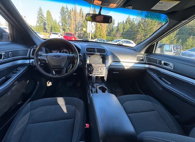 
								2016 FORD EXPLORER XLT <br> AWD, 7 SEATS full									