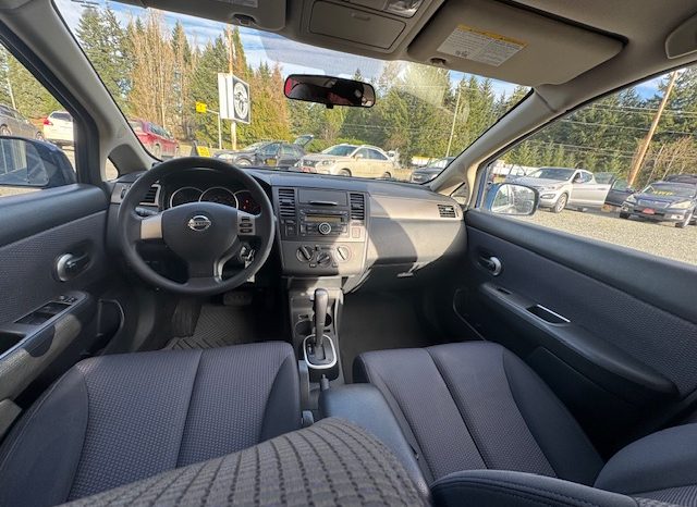
								2009 NISSAN VERSA <BR> ONE OWNER, BC CAR full									