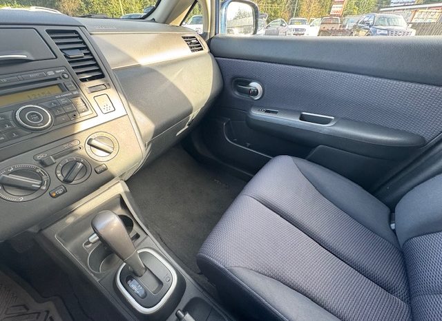 
								2009 NISSAN VERSA <BR> ONE OWNER, BC CAR full									