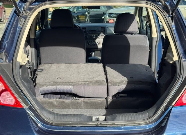 
								2009 NISSAN VERSA <BR> ONE OWNER, BC CAR full									