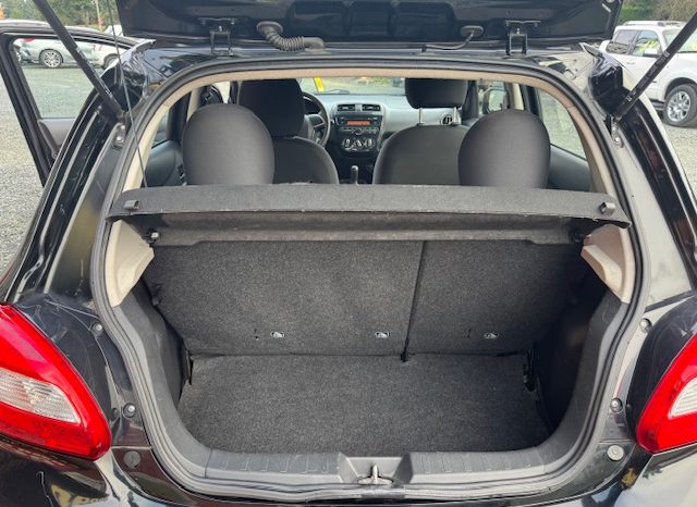 
								2017 MITSUBISHI MIRAGE <BR> 5 SPEED MANUAL NO ACCIDENTS full									