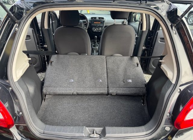 
								2017 MITSUBISHI MIRAGE <BR> 5 SPEED MANUAL NO ACCIDENTS full									