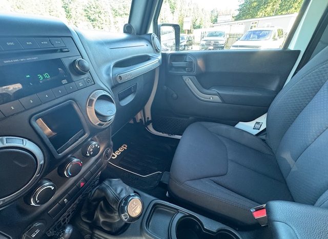 
								2013 JEEP WRANGLER SPORT 2 DR SOFT TOP<BR> NO ACCIDENTS, ONE OWNER full									