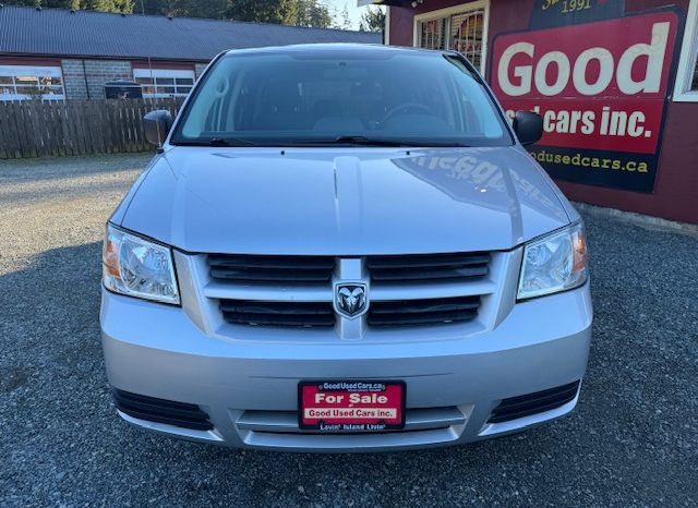 
								2010 DODGE GRAND CARAVAN <BR> 7 SEATS, B.C. CAR full									