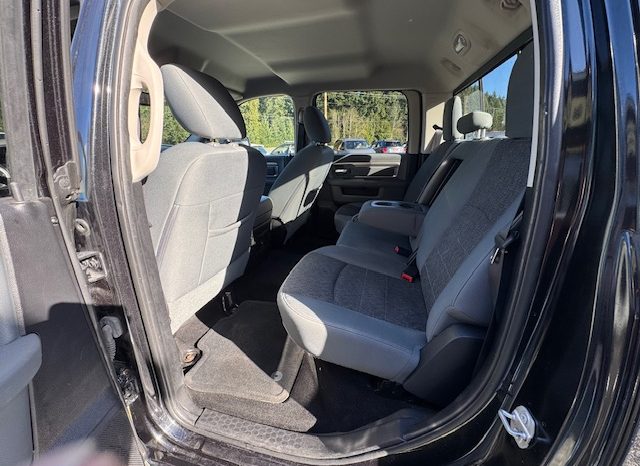 
								2016 RAM 1500 4X4 3.6L <BR> NO ACCIDENTS full									