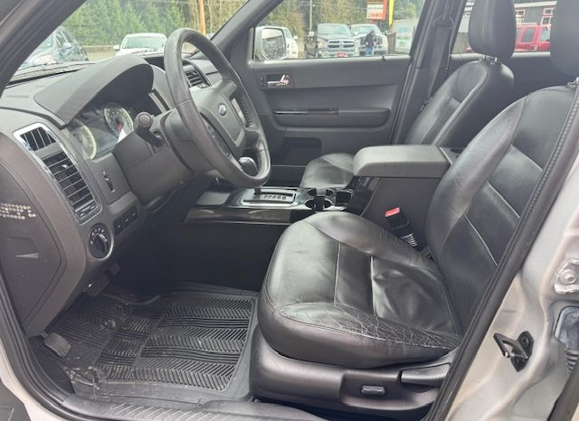 
								2008 FORD ESCAPE LIMITED <BR> AWD, GREAT SERVICE HISTORY full									