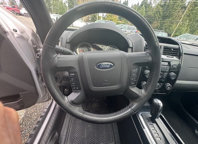 
								2008 FORD ESCAPE LIMITED <BR> AWD, GREAT SERVICE HISTORY full									