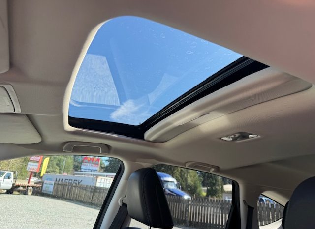 
								2015 HONDA CRV TOURING <BR> ONE OWNER, AWD full									